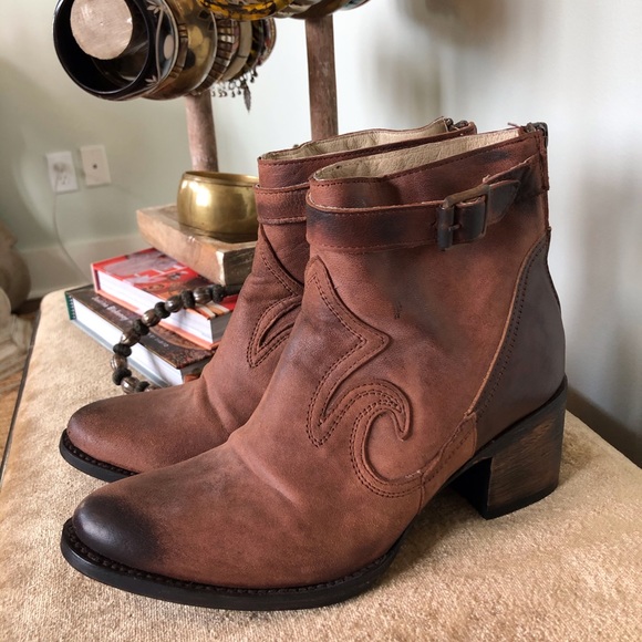 Freebird by Steven Shoes - Freebird by Steve brown leather boots
